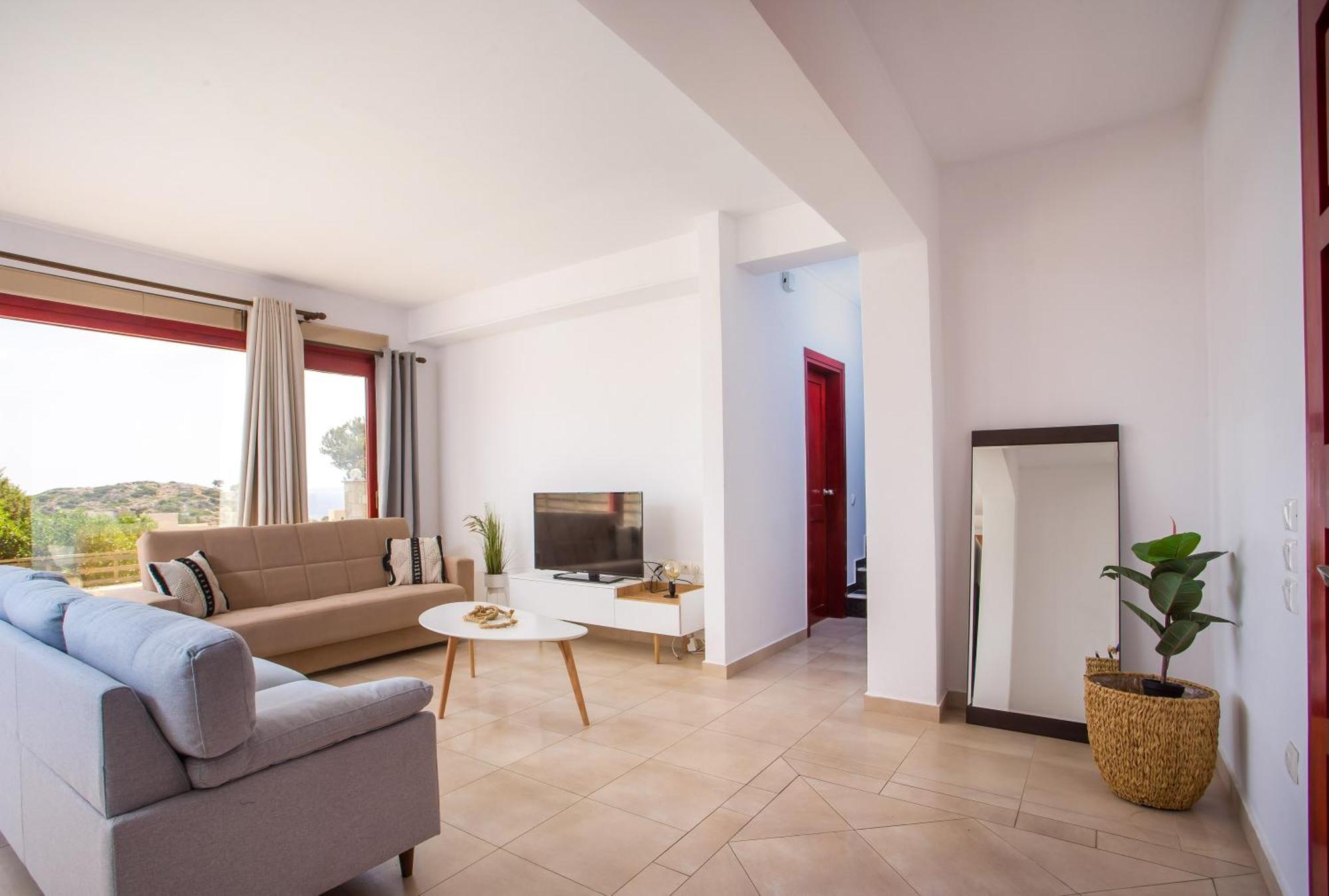 Spilia Bay Villa *